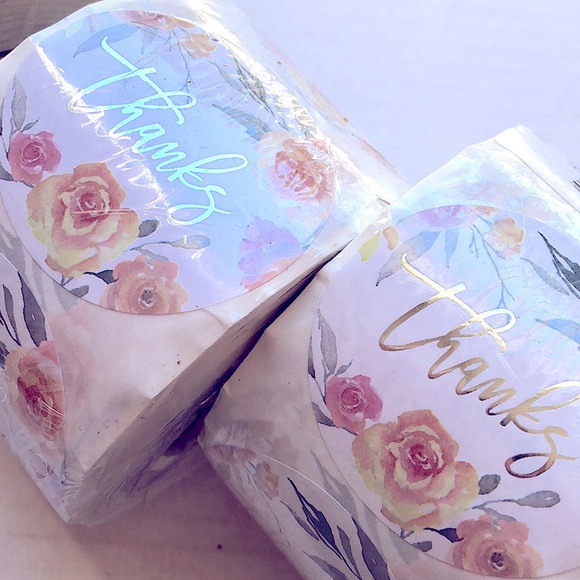 NEW Poshmark Packages "Thank you" Gift Wrap Shipping Supplies Set ~ 125 Stickers - Picture 3 of 9